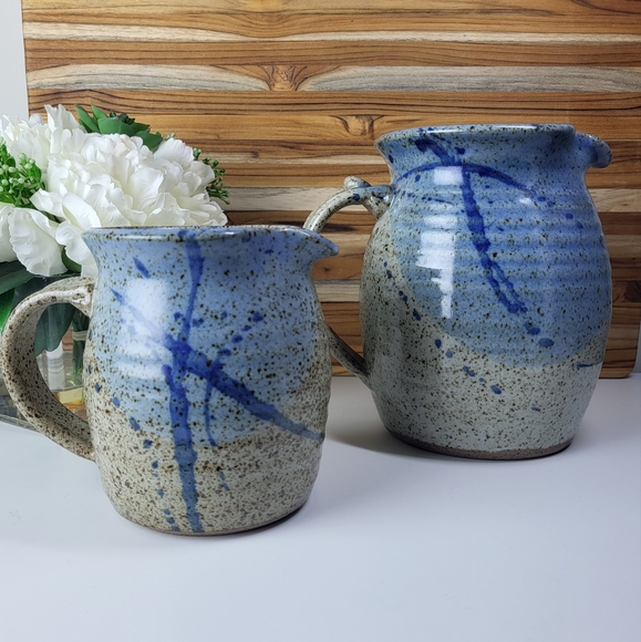 Set of 2 Pottery Jugs / Pitchers, Blue and Grey with Brown flecks. - Picture 4 of 10
